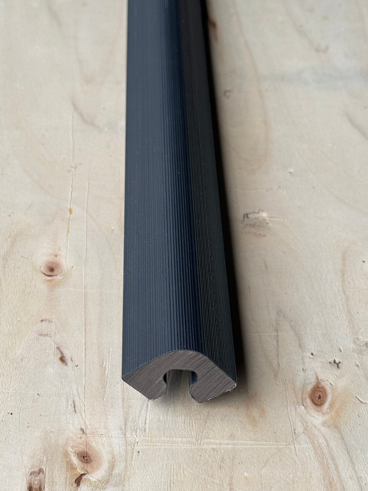 Composite End Profile Dark Grey | 290 cm