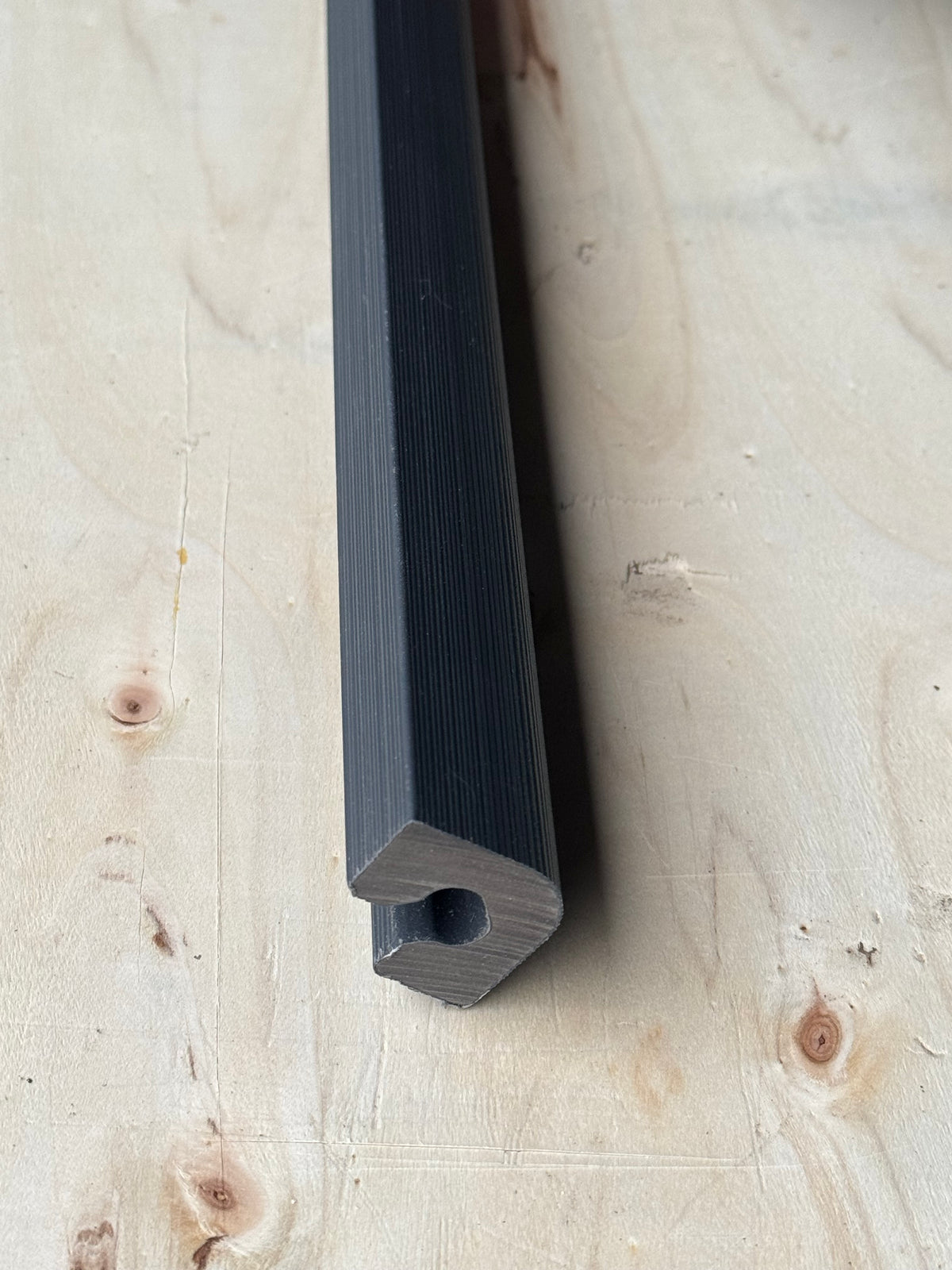 Composite End Profile Dark Grey | 290 cm
