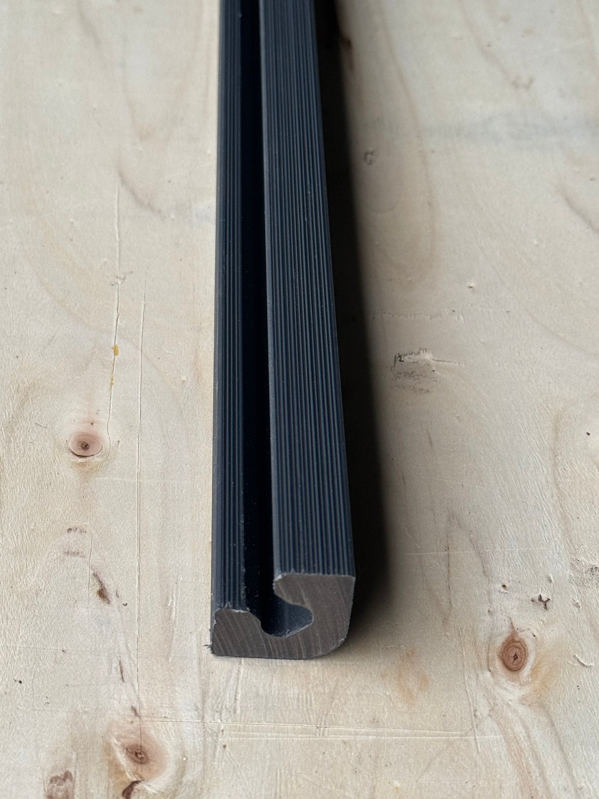 Composite End Profile Dark Grey | 290 cm