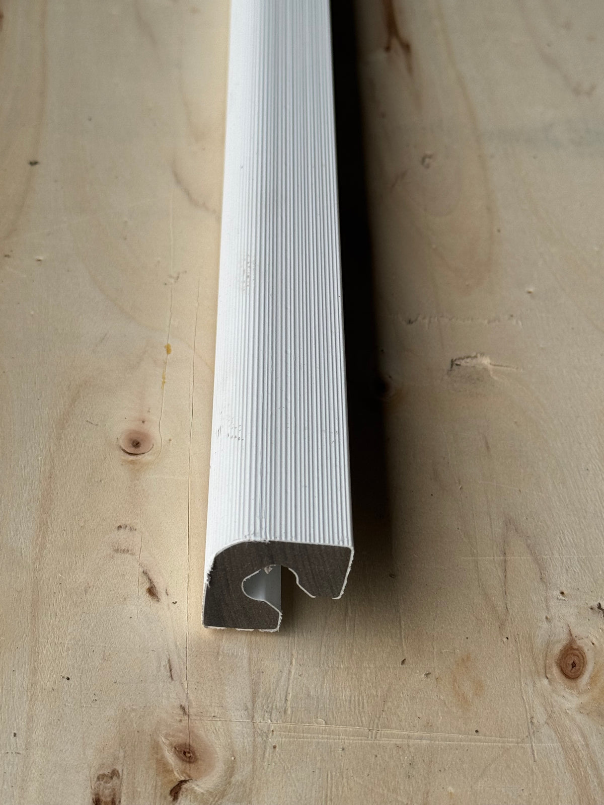 Composiet eindprofiel White
